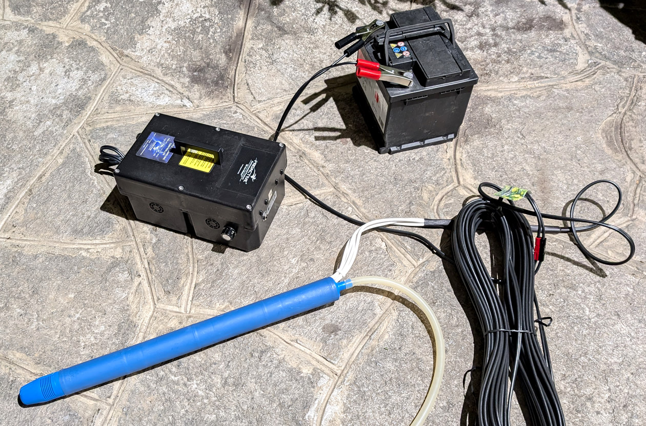 Pompa a 12 V e controller per campionamento low-flow